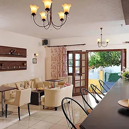 Hotel Cleopatra